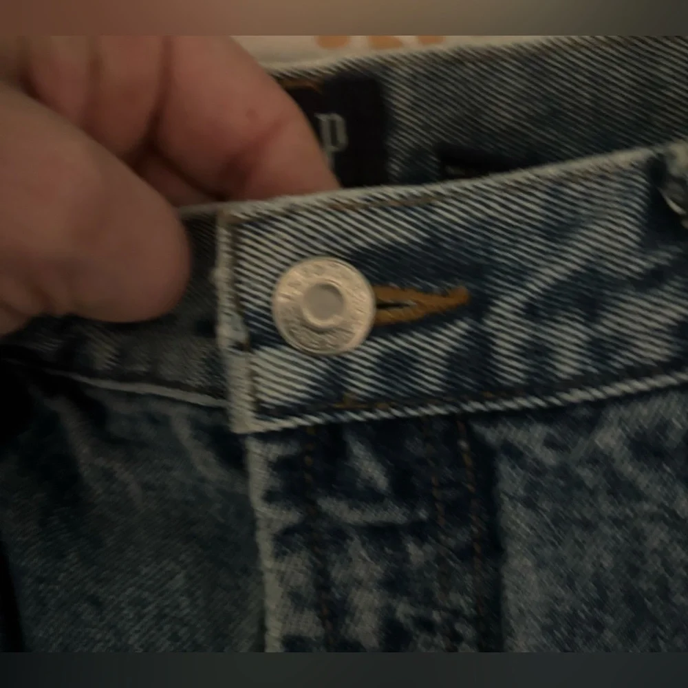 GAP preowned from